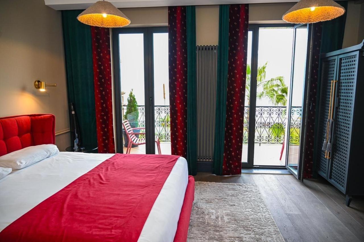 Hotel Retro Μπατούμι Εξωτερικό φωτογραφία